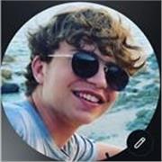 Prof de maths en études supérieures. 18 de moyenne au lycée. Peut se déplacer au Havre 76600 France. 