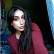 Laureata in scienze politiche, relazioni internazionali e diritti umani