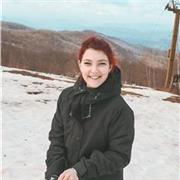 Sono Federica, neolaureata presso l'Accademia di Belle Arti di Genova nell'indirizzo di progettazione artistica per l’impresa.
Offro lezioni di Graphic Design e aiuto nell'utilizzo dei software grafici