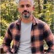 Erfahrener Türkischsprecher bietet Türkischunterricht für Erwachsene und Studierende online aus Istanbul an. Der Unterricht konzen