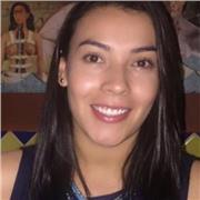 Educadora especial realiza apoyo escolar individualizado presencial y virtual