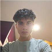 Titulo del B2 por la EOI. Experiencia enseñando pero en busca de ampliarla.