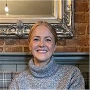 English tutor (and qualified lawyer) providing English lessons to children of all ages