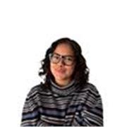 Titulada en Publicidad y Marketing y experiencia en el trato con personas.