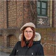 Englischlehrerin bietet Online-Unterricht für alle Altersgruppen an