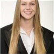 Soy una persona extrovertida y acabando la carrera de psicología. Llevo 4 años trabajando como profesora de inglés en academias.