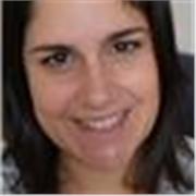 Ciao, sono Valeria, ho 34 anni e sono laureata in Giurisprudenza. Conseguita la laurea ho proseguito gli studi con un master e ho dato degli esami integrativi del mio piano di studi per poter sbloccare la classe di concorso. Inoltre ho acquisito un diplom