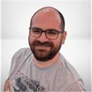 English tutor who teaches students of all ages