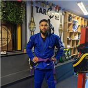 I am a versatile, qualified personal trainer who trains people with varying goals and needs.