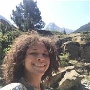 Saludos. Doy clases económicas de inglés para reforzar la parte conversacional y la escritura
