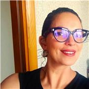 Professeur trilingue (français, arabe et anglais) en économie, gestion et organisation d'entreprise, j'enseigne aussi l'arabe