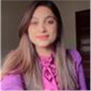 I give personalized English lessons with a practical approach and daily feedback,
I help learners become effective communicators 