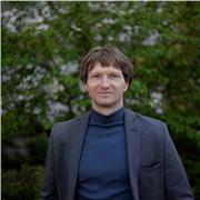 Theorie und Praxis des strategischen und praktischen Marketings in verschiedenen Bereichen