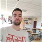 Professeur d'anglais avec 6 ans d'expérience dans l'enseignement : collège, lycée et supérieur. 