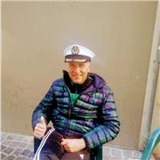 Docente di materie letterarie impartisce lezioni in latino, storia e italiano