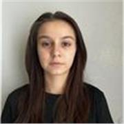 Studentessa di moda in istituto superiore