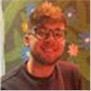 Native English tutor with a Bachelor's degree in Spanish and 8 years of French learning, offering engaging online tutoring