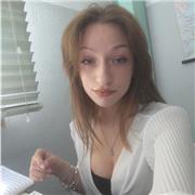 Studentessa del Liceo Classico Camillo Benso Conte di Cavour offre ripetizioni di lingua e letteratura inglese a Torino e dintorni