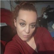 Doy clases de español a estrangeros. Y también de gallego