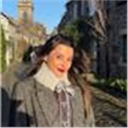 Profesora de Marketing Digital con capacidad de adaptación a distintos niveles y edades