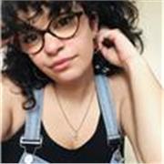 Studentessa laureata in Mediazione con esperienza
