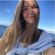 Doy clases de inglés para primaria, ESO y Bachillerato. Soy estudiante de 2º de Bachillerato con certificado advanced (C1)