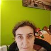 Profesora titulada de inglés, con amplia experiencia docente. Preparo para examenes oficiales de Cambridge.