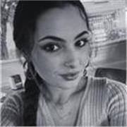 Soy estudiante de veterinaria, responsable y empática. He participado en voluntariados con personas dependientes.