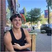 Englisch Nachhilfe für alle Niveaus von Student, der Zeit im Ausland verbracht hat und auf englisch studiert