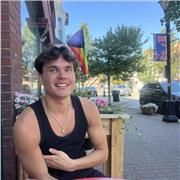 Englisch Nachhilfe für alle Niveaus von Student, der Zeit im Ausland verbracht hat und auf englisch studiert