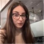 Profesora especializada en Cine y Técnicas Audiovisuales, tanto en Fotografía como en Vídeo