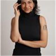 Artista escénica: dramaturga, directora, actriz y docente de actuación a nivel preparatoria. Con diversas aptitudes pedagógicas.