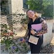 Ciao sono Debora e ho 22 anni. Non ho una materia specifica di insegnamento. Ma sono in grado di aiutare nelle materie generali.