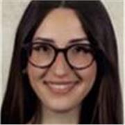 Me defino como una persona paciente, responsable y con muchas ganas de ayudar a los demás a mejorar en sus estudios. He terminado.