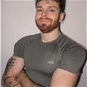 Personal trainer diplômé, j'aide chaque personne à  se sentir bien dans leur corp.