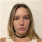 Hola, soy Cande. Tengo 24 años, soy argentina y estudio Psicología en la universidad católica de Valencia. Quiero dar clases de inglés nivel básico a niños, adolescentes y/o adultos. Tengo la posibilidad de trabajar online y también de desplazarme por la 