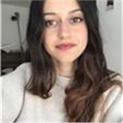 Matematica, biologia, chimica - studentessa di medicina sesto anno