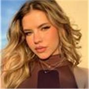 Estudiante de tercero de Filología Inglesa con Titulación C1 se ofrece a dar clases de inglés desde nivel básico hasta bachillerato. También doy clases a adultos que quieran iniciarse o práctica mediante conversación. Doy clases presenciales en sevilla ca