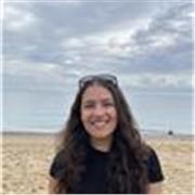 Laureata in Lingue e Letterature Straniere offre lezioni di inglese per scuole elementari, medie e superiori