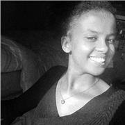 Laureata in scienze della comunicazione