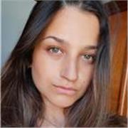Studentessa universitaria in scienze della mediazione (traduzione e interpretazione) linguistica, offre ripetizioni di inglese. Competenza linguistica: livello C1