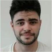 Graduado en Ingeniería Química imparte clases a estudiantes de todas las etapas escolares