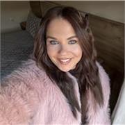 Maestra en Educación infantil, puedo ayudarles a hacer manualidades, refuerzo de alguna tarea, proyectos, rincones, talleres etc