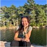 Profesora de matemáticas, lengua, inglés, biología, historia...de asignaturas de primaria y ESO