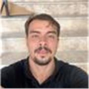 Professor especialista em metodologia do ensino a física para criança e adultos