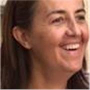 Soy profesora de infantil y primaria.
Puedo dar refuerzos de las diferentes materias que se imparten en estas etapas 
