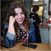 ¡Hola! Me llamo Celia, I am an experienced teacher, and I'd love to help you learn Spanish.