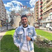 Profesor de inglés con experiencia en apoyo escolar y niveles desde A2 hasta B2
