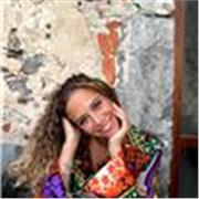 Con una certificazione DELE C1 offro lezioni private online e in presenza a bambini e ragazzi.  