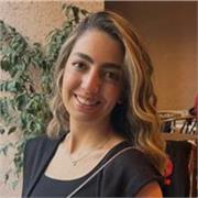 A Female English Tutor for Children and Adults 